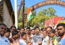 जामखेडमध्ये शेतकऱ्यांच्या विविध मागण्यांसाठी भव्य ” आक्रोश मोर्चा ” सरकारला दिला तीव्र आंदोलनाचा इशारा