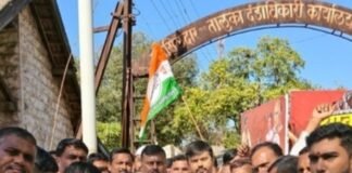 जामखेडमध्ये शेतकऱ्यांच्या विविध मागण्यांसाठी भव्य ” आक्रोश मोर्चा ” सरकारला दिला तीव्र आंदोलनाचा इशारा