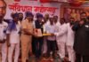डॉ बाबासाहेब आंबेडकरांचा सर्व देश ऋणी – प्रा. श्रीकांत होशिंग संविधान महोत्सवात अजय देहाडे यांच्या गीतांच्या कार्यक्रमासह विविध क्षेत्रातील पाच मान्यवरांचा सन्मान