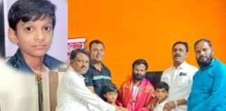 हस्ताक्षर (लेखन) प्रकारात श्रीरुद्र संतोष घोलप जिल्ह्यात दुसरा क्रमांक