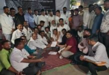 जामखेड शहरातील निकृष्ट व बोगस कामाला ठेकेदार जबाबदार, ठेकेदाराला सत्ताधाऱ्यांचे अभय – शहाजी राळेभात प्रशासनाच्या लेखी आश्वासनानंतर उपोषण मागे