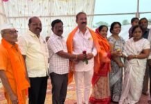 विंचरणा नदीकाठी असलेल्या स्वयंभू तपनेश्वर महादेव मंदिर परिसरात नमो उद्यानासाठी प्रयत्न करणार – उपनगराध्यक्ष पोपट राळेभात