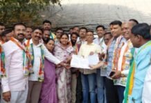 आमदार रोहित पवारांना तात्काळ ‘झेड प्लस’ सुरक्षा द्या, कर्जतमध्ये दोन्ही राष्ट्रवादी काँग्रेस पक्षांचे प्रांताधिकाऱ्यांना निवेदन