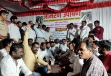 अवधूत पवार यांचे उपोषण स्थगित, साखळी उपोषण सुरुच राहणार, जामखेड बंद मागे