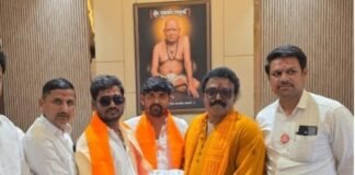 शिवसेना शहरप्रमुख पदी मोहन देवकाते यांची नियुक्ती शिवसेना जिल्हाप्रमुख बाबुशेठ टायरवाले यांनी दिले नियुक्ती पत्र