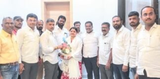 जिल्हा विकास समन्वय समितीच्या सदस्यपदी निवड झाल्याबद्दल अंजली लक्ष्मण ढेपे यांचा खासदार निलेश लंके यांच्या हस्ते सत्कार