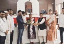 जामखेड लोकन्यायालयामुळे चिमुकल्या ‘श्रद्धा’ ला मिळाले आई वडिलांचे छत्र जामखेड लोकन्यायालयात एकूण 3246 प्रकरणे निकाली