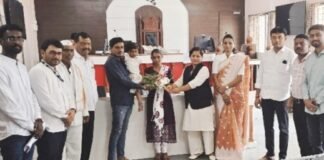 जामखेड लोकन्यायालयामुळे चिमुकल्या ‘श्रद्धा’ ला मिळाले आई वडिलांचे छत्र जामखेड लोकन्यायालयात एकूण 3246 प्रकरणे निकाली