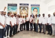 जामखेड शहरातील अनाधिकृत बांग्लादेशी नागरिकांवर कारवाई करावी भाजपच्या वतीने तहसीलदार व पोलीस निरीक्षक यांना निवेदन