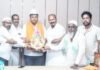 शिवसेना युवा नेते आकाश बाफना यांचा मुस्लिम समाज व शामीरभाई सय्यद मित्र परिवाराच्या वतीने सत्कार