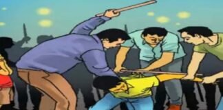 जामखेडमध्ये चारचाकी पुढे घेण्याच्या वादातून मारहाण; १२-१३ जणांविरोधात जामखेड पोलीस स्टेशनला गुन्हा दाखल, चार दिवसातील दुसरी घटना