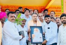 आमदार रोहित पवार यांचे राजुरीत जंगी स्वागत रयत शिक्षण संस्थेच्या उत्तर विभागीय अध्यक्षपदी निवड झाल्याबद्दल ग्रामस्थांकडून भव्य सत्कार