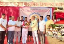 शरीराकडे दुर्लक्ष म्हणजे रोगांचे माहेरघर – प्राचार्य बाळासाहेब पारखे ल.ना. होशिंग विद्यालयात जागतिक योग दिन उत्साहात साजरा