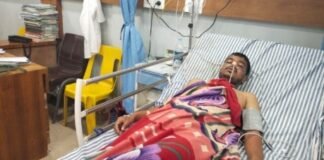सामाजिक कार्यकर्ते संजय कोठारी यांच्यामुळे वाचले एकाचे प्राण “वेळेवर रुग्णवाहिका, दरवाजा तोडून काढले बाहेर; आत्महत्येचा प्रयत्न फसला”