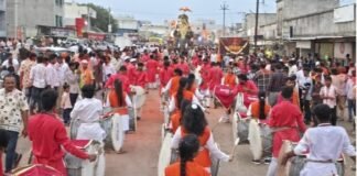 श्री शिवराज्याभिषेक उत्सवाने जामखेड शिवमय; भव्य मिरवणुकीने वेधले जामखेड करांचे लक्ष रक्तदान, कीर्तन, पोवाडे, जलाभिषेक व ऐतिहासिक मिरवणुकीने निर्माण केली जामखेडची नवी परंपरा