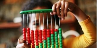 आर्यभट्ट अबॅकस अकॅडमीत राष्ट्रीय स्तरावरील अबॅकस स्पर्धेच्या पारितोषिक वितरण सोहळ्याची जय्यत तयारी
