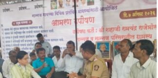 “पाच दिवसांच्या आंदोलनानंतर प्रशासन झुकले; लेखी आश्वासनाने शहाजी राजेभोसले यांचे उपोषण स्थगित” गावबंद, महिलांचा कॅंडल मार्च अन् रास्तारोको आंदोलनाला उत्स्फूर्त प्रतिसाद