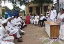साकत ग्रामसभेत गोंधळ, नागरिकांच्या प्रश्नांना ग्रामसेवकांकडून समाधानकारक उत्तरे नाहीत