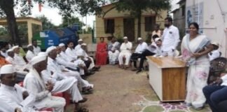 साकत ग्रामसभेत गोंधळ, नागरिकांच्या प्रश्नांना ग्रामसेवकांकडून समाधानकारक उत्तरे नाहीत