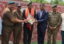 एनसीसीतून घडतो शिस्तप्रिय व जबाबदार नागरिक – कर्नल प्रदीपकुमार बेहरा संरक्षण क्षेत्रात अधिकारी होण्यासाठी सातत्यपूर्ण अभ्यास आणि कठोर मेहनत आवश्यक