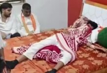 मनोज जरांगे पाटील यांची प्रकृती खालावली! पाटोदा येथे सलाईनद्वारे उपचार, डॉक्टरांकडून रुग्णालयात दाखल होण्याचा सल्ला