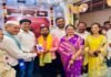 जामखेडमध्ये टेक्नॉलॉजीचा नवा धमाका! आष्टेकर मोबाईलमध्ये iPhone 18 Pro Seriesचे दिमाखदार लॉन्चिंग