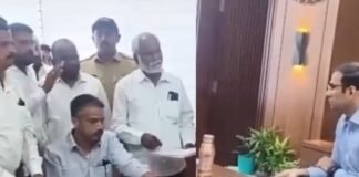 पिक विमा घोळाचा भांडाफोड! आमदार रोहित पवारांच्या शिलेदाराचा एल्गार