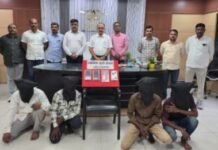 जामखेड हादरले! लोखंडी रॉडने आई-मुलाला बेदम मारहाण करत जबरी चोरी, मिलिंदनगरातील दोघे गजाआड, १ लाख १० हजारांचा मुद्देमाल जप्त