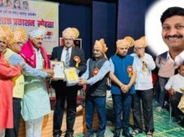 जामखेडच्या भूमिपुत्राचा पुण्यात डंका! ॲड. डॉ. अरुण जाधव यांना समाजसेवा पुरस्कार  भटक्या-विमुक्त समाजाच्या सामाजिक, शैक्षणिक उन्नतीतील योगदानाची BS4 महाराष्ट्राकडून दखल