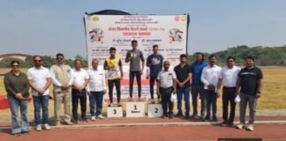 विद्यापीठाच्या मैदानी स्पर्धेत जामखेड महाविद्यालयाची पदकांची लयलूट! गौरव रासणेला रौप्य, रुपेश आणि उपेश धनलगडेंना कांस्यपदक २० किलोमीटर चालणे, गोळाफेक आणि थाळीफेकमध्ये खेळाडूंची चमकदार कामगिरी, महाविद्यालयाच्या क्रीडा क्षेत्रातील यशात मानाचा तुरा!
